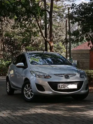 Mazda Demio 2012 Silver