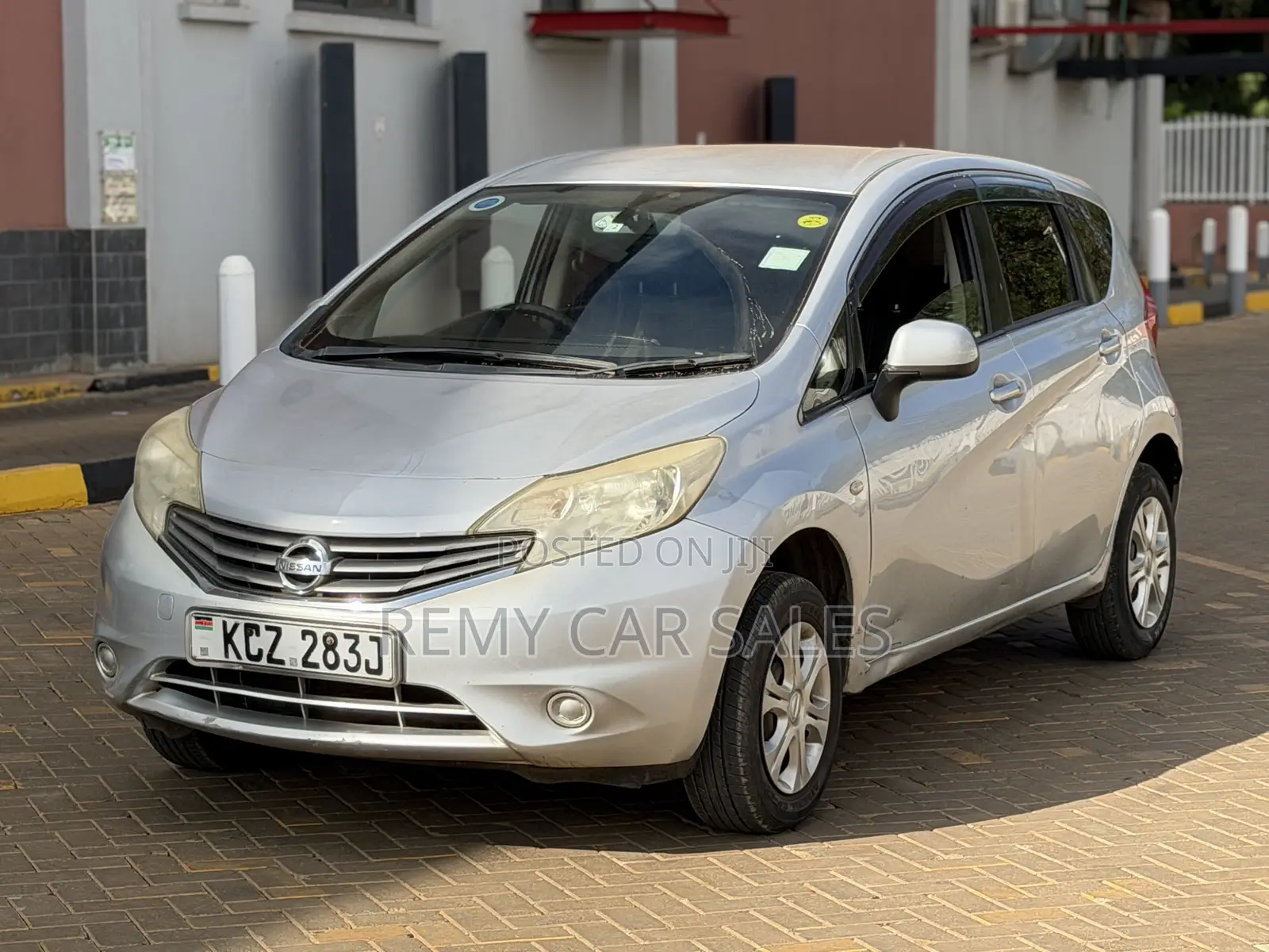 Nissan Note 2012 Silver