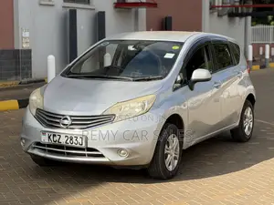 Nissan Note 2012 Silver
