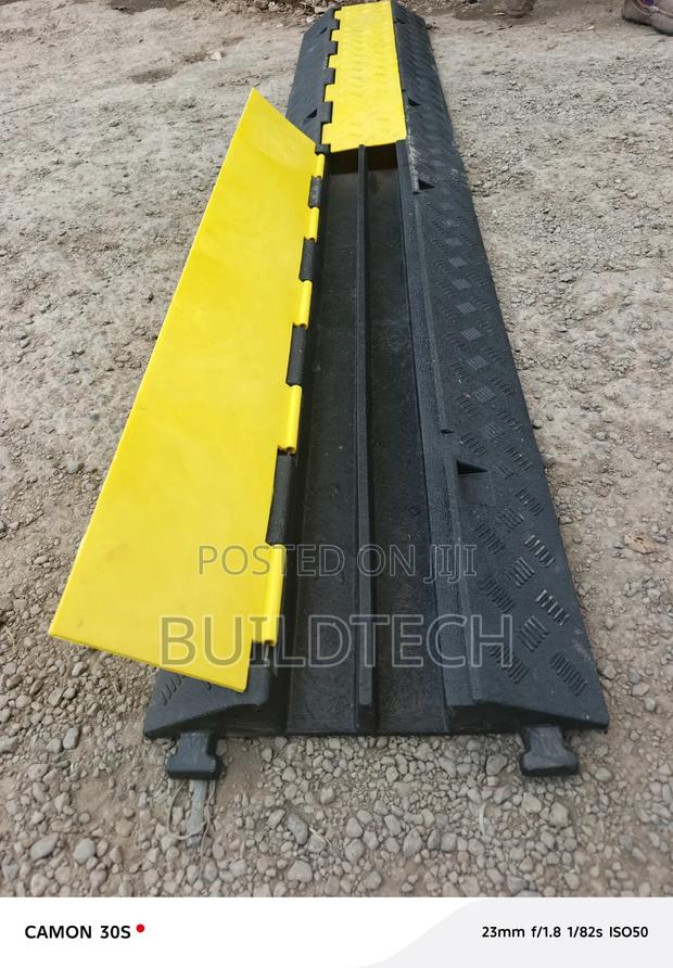 Durable 2 Channel Cable Protector – Heavy Duty Cable Ramp - main view