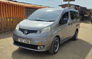 Nissan NV200 2017 Beige