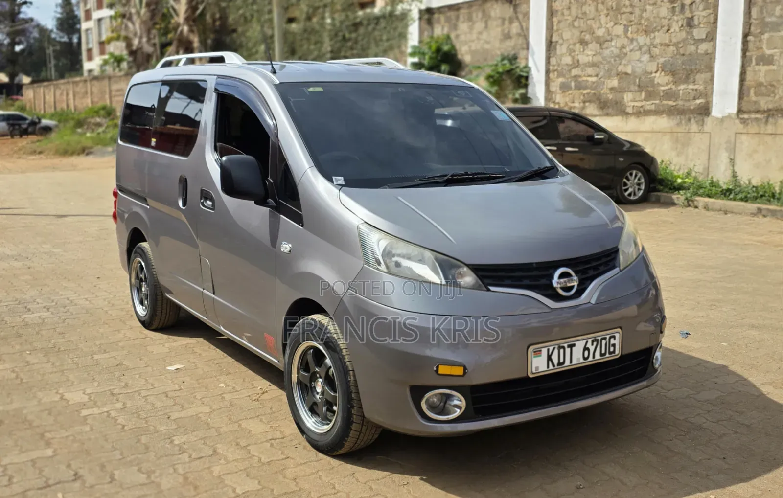 Nissan NV200 2017 Beige