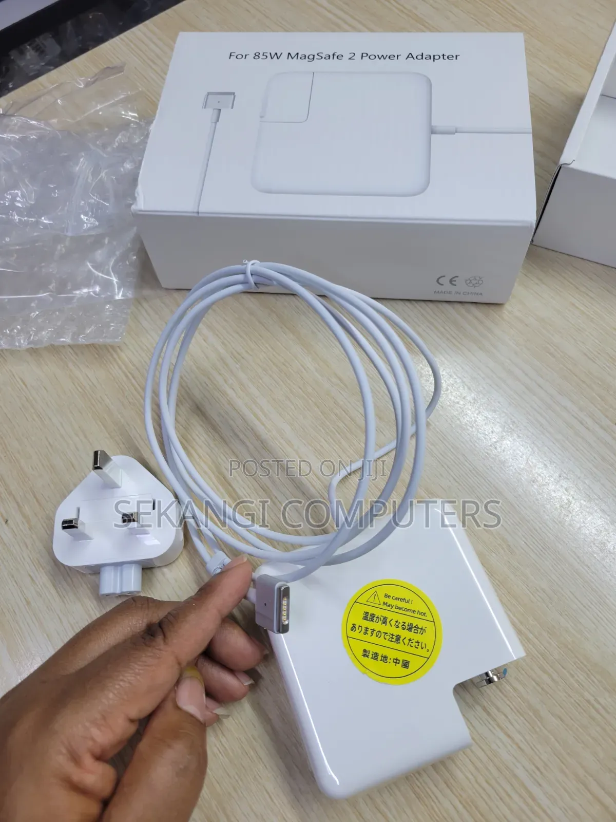 Macbook Adapter