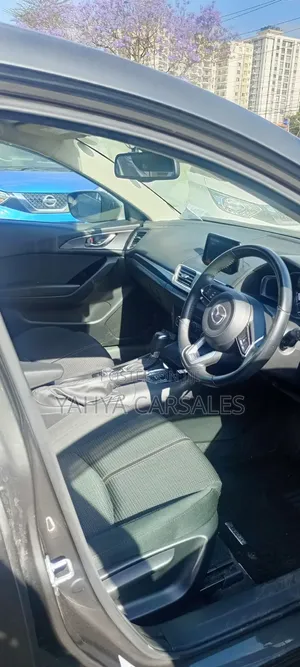 Mazda Axela 2019 Gray