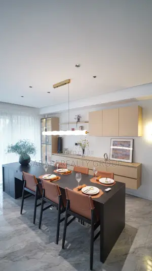 4bdrm Apartment in Raphta Road Area for sale