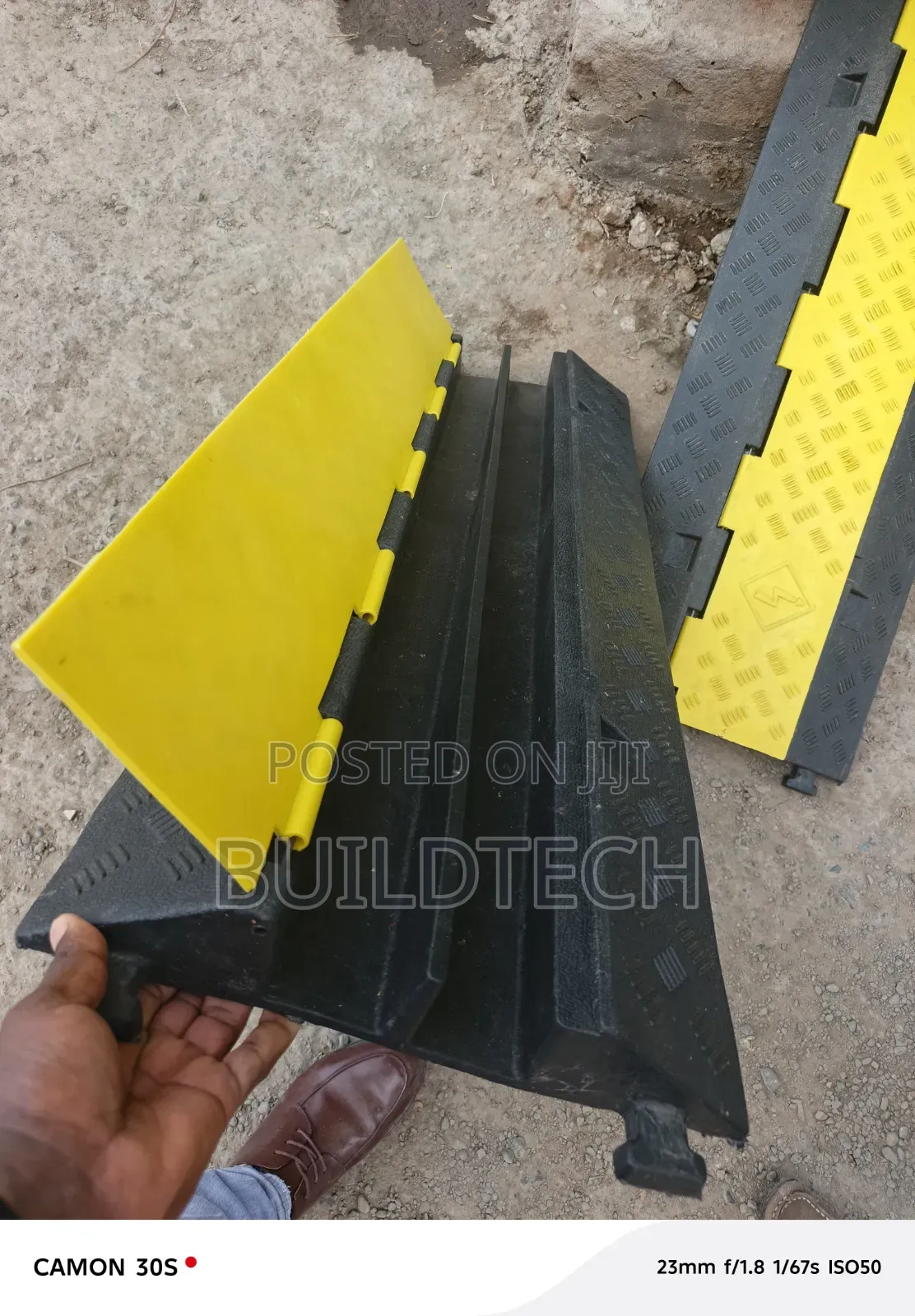 Heavy Duty 2 Channel Cable Ramp – Tough & Durable