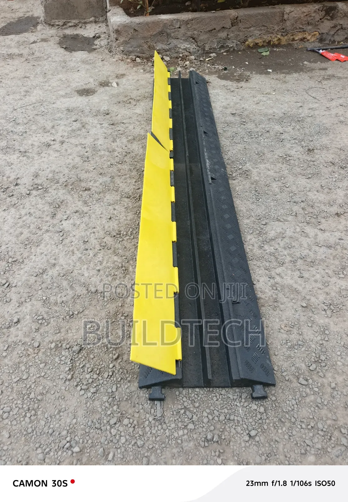 Heavy Duty 2 Channel Cable Ramp – Tough & Durable