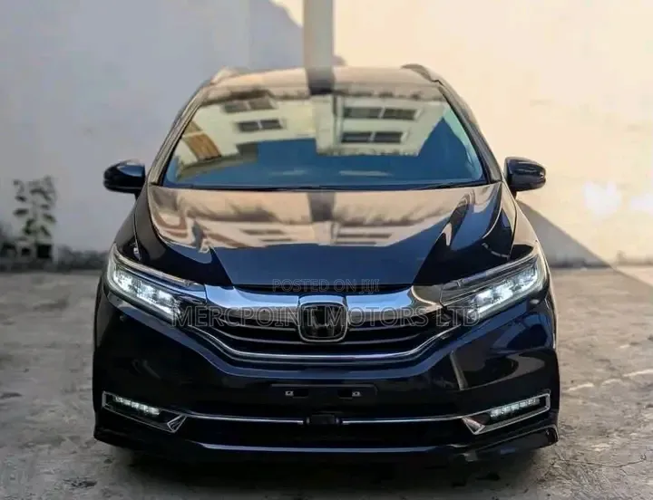 Honda Fit Shuttle 2019 Black
