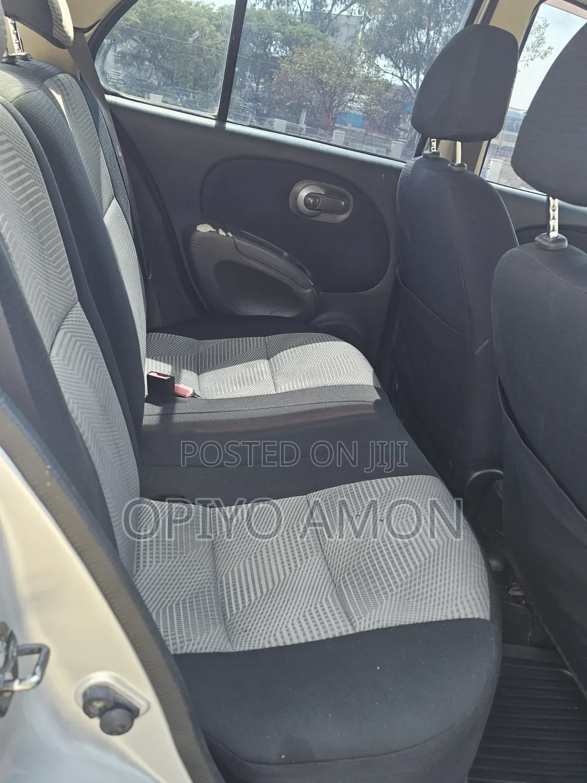 Nissan March 2009 Silver