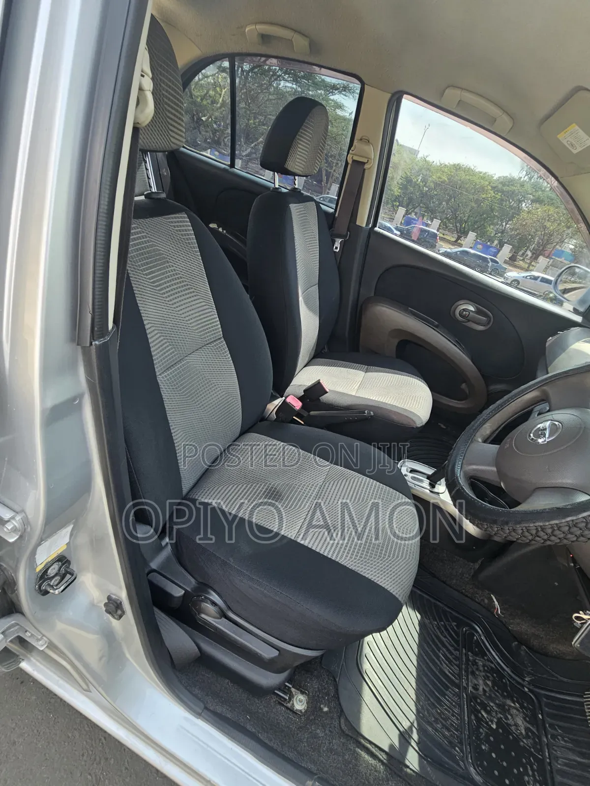Nissan March 2009 Silver