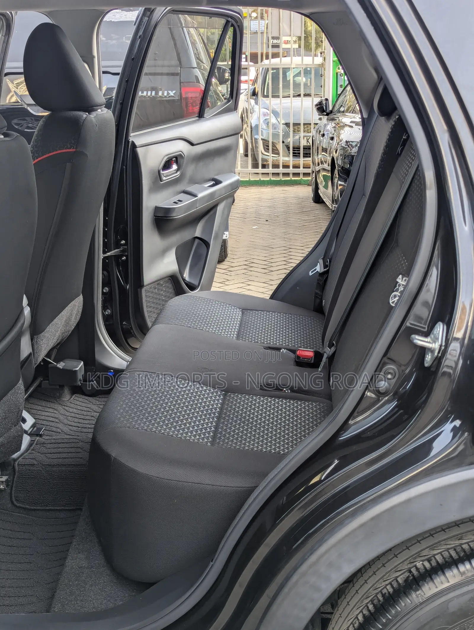 Toyota Raize 2020 Black