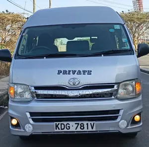 Toyota HiAce 2014 Grey