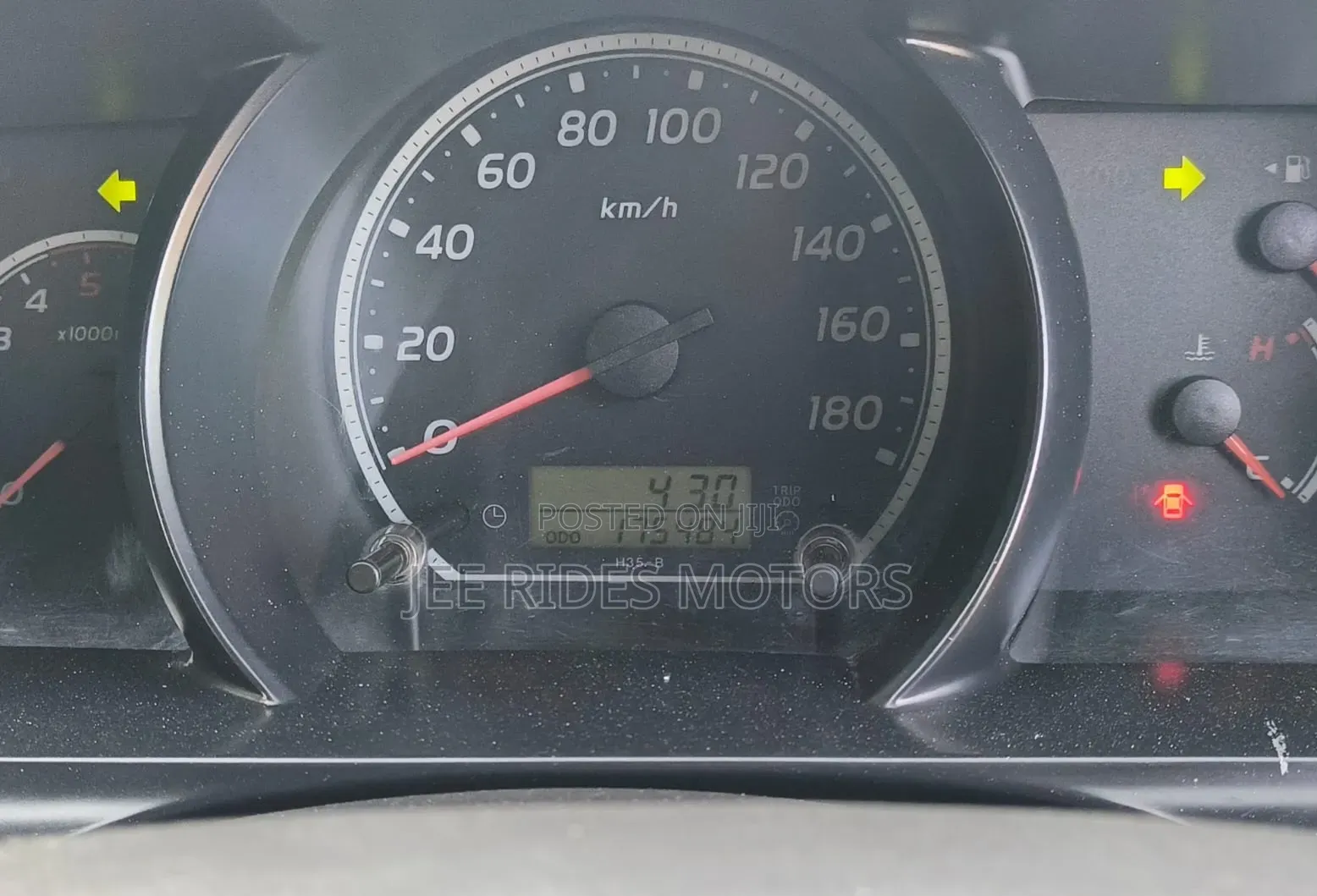 Toyota HiAce 2014 Grey