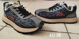 Women & Mens Sneakers