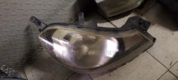 Nissan Ad Headlight