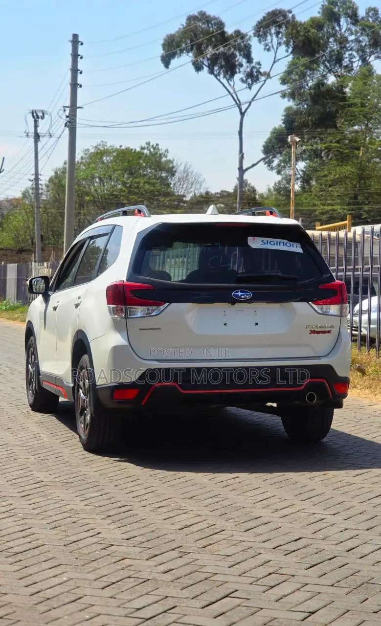 Subaru Forester 2019 White