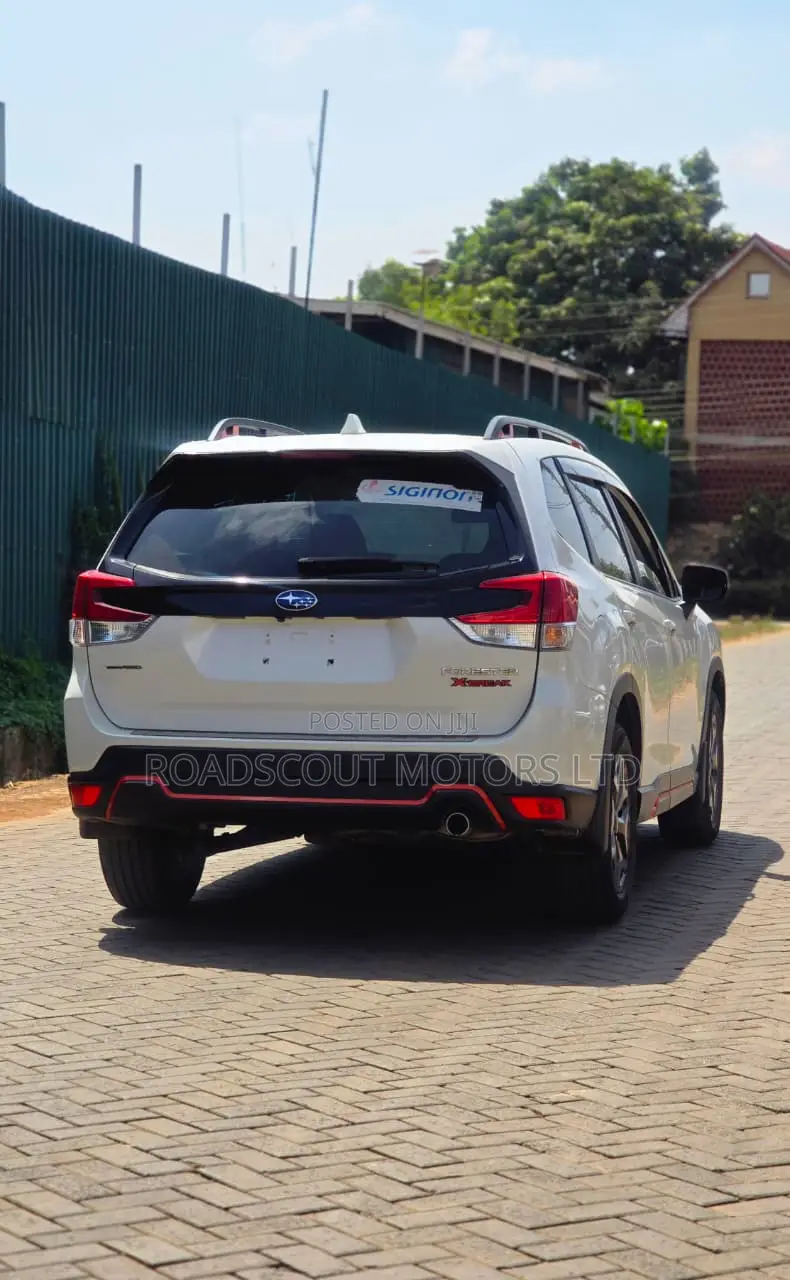 Subaru Forester 2019 White