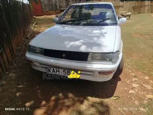 Toyota Corolla 1991 White