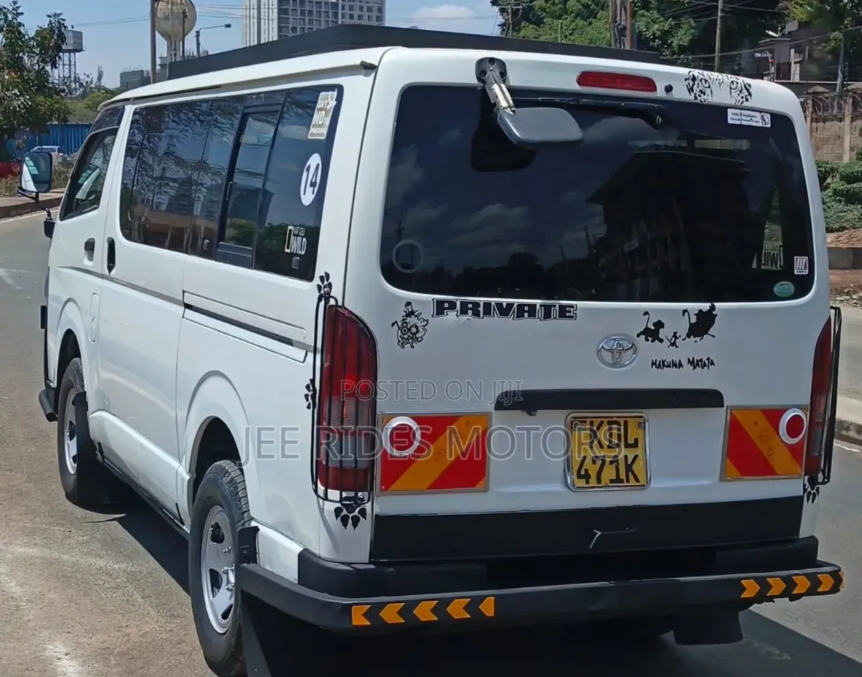 Toyota HiAce 2015