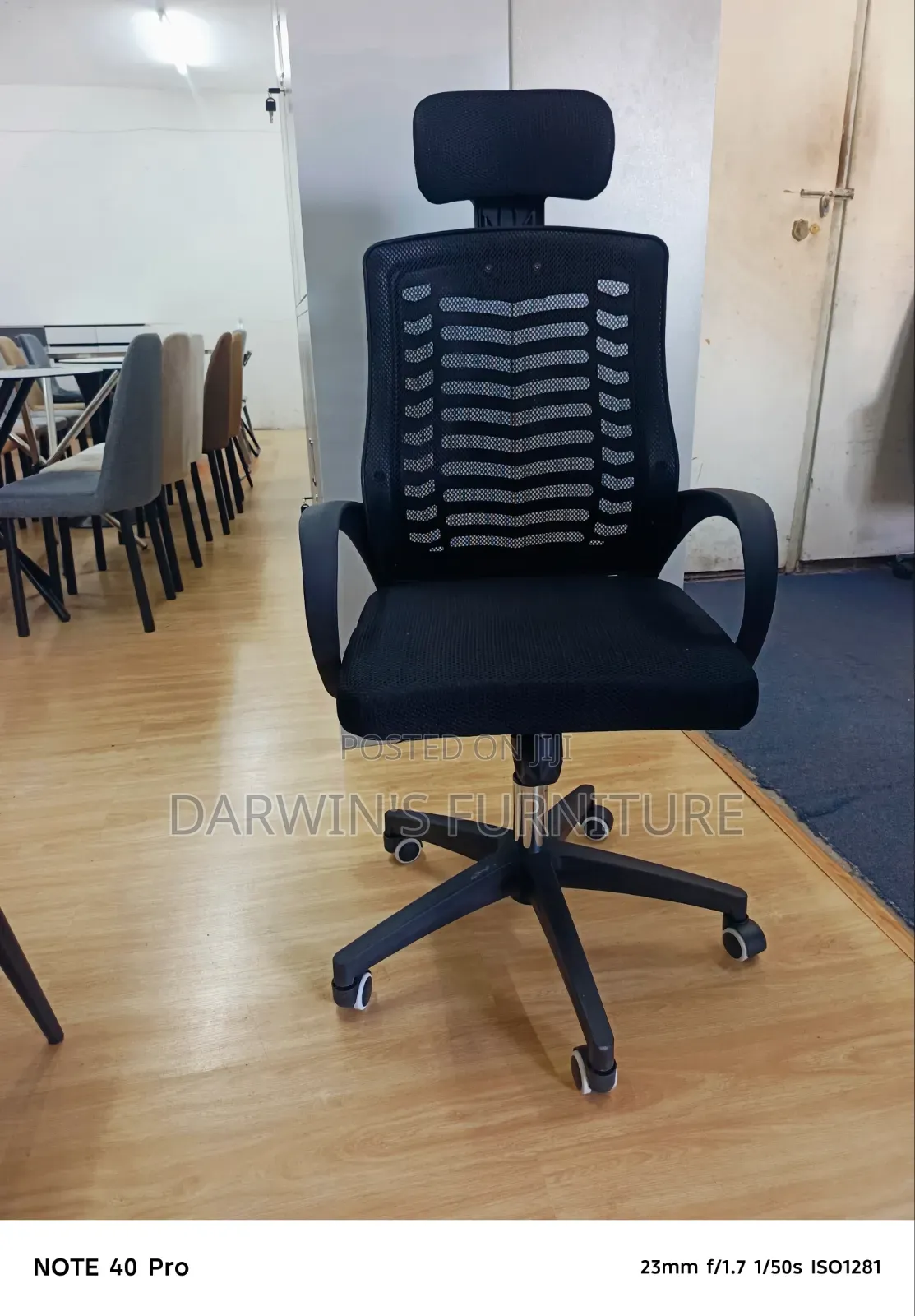 Semi Orthopedic Chair