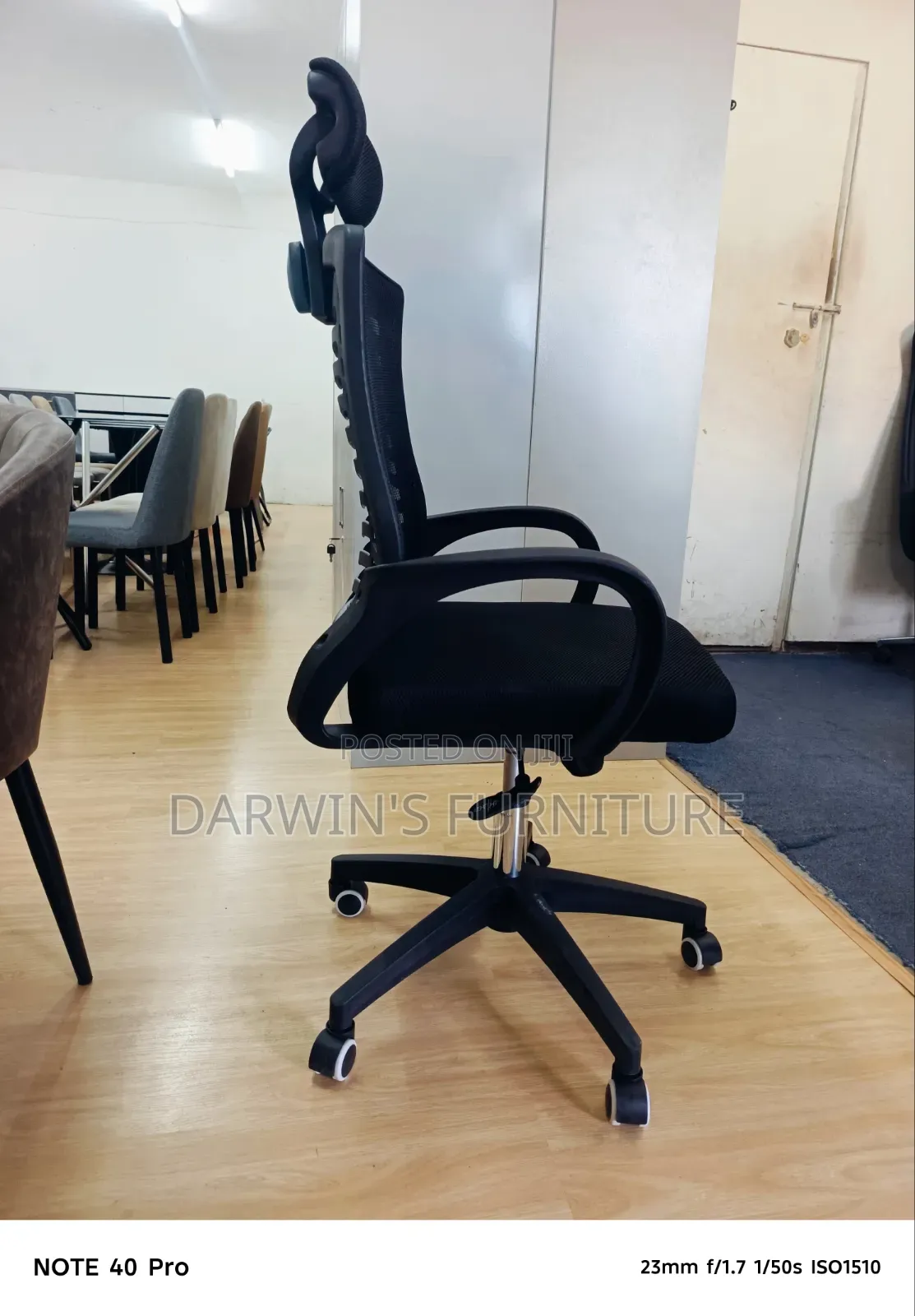 Semi Orthopedic Chair