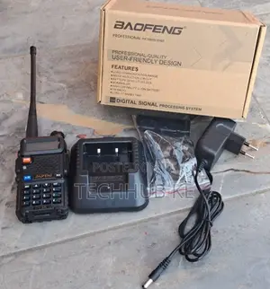 Walkie Talkie Baofeng 5W High Power VHF Dual Band Portable Radio