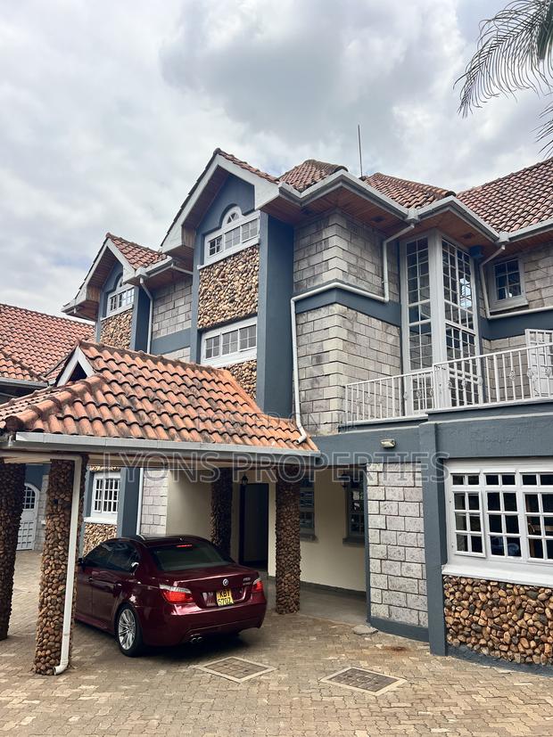6bdrm Mansion in Runda for rent