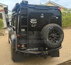 Land Rover Defender 2000