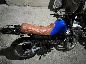 Yamaha DT125 1999 Blue