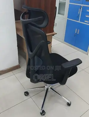 Ergonomic White Computer Chair With Orthopedic Back Support.