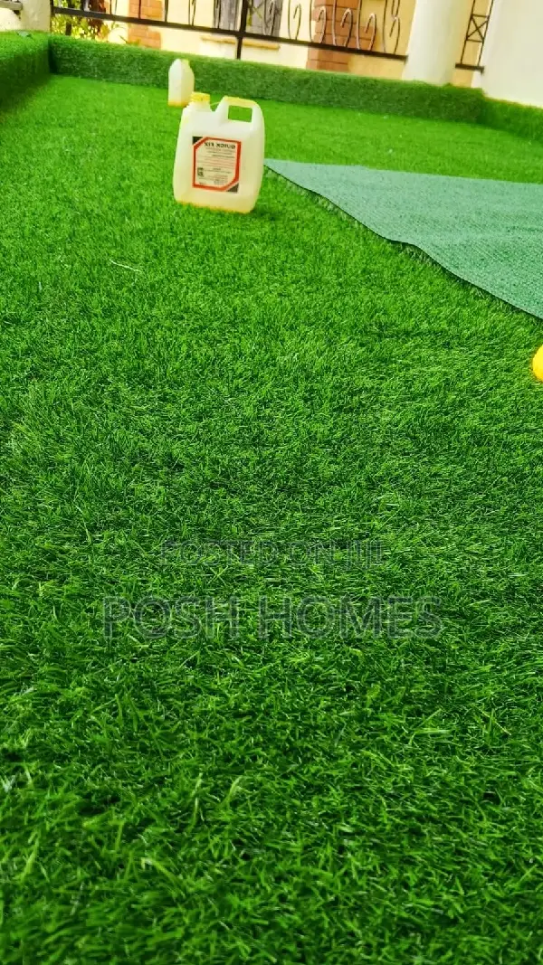 Eco-Friendly Synthetic Grass Carpets 25mm