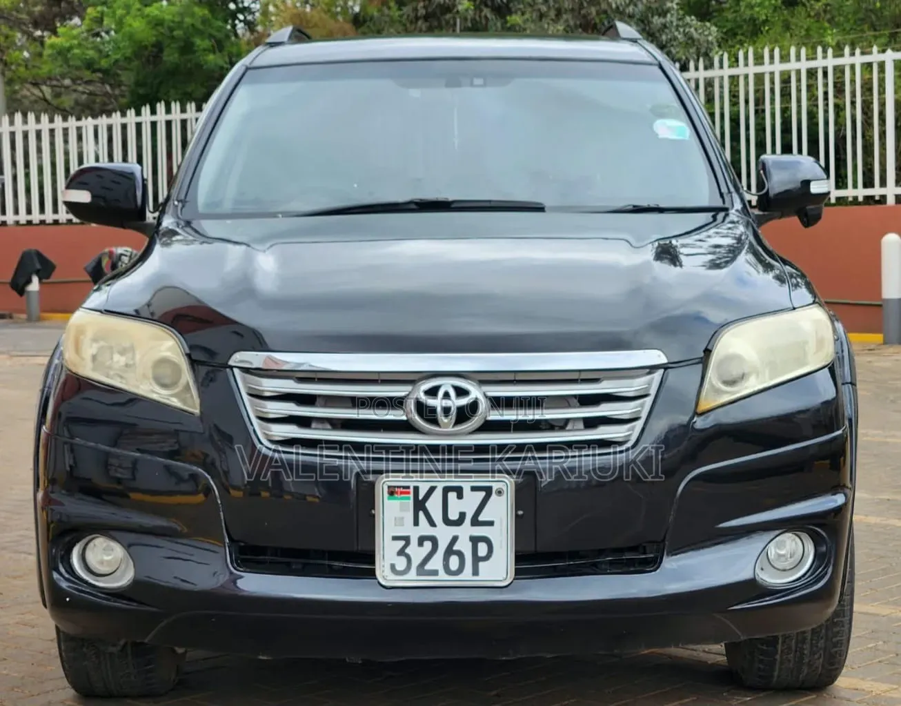 Toyota Vanguard 2013 Black