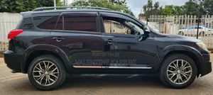 Toyota Vanguard 2013 Black