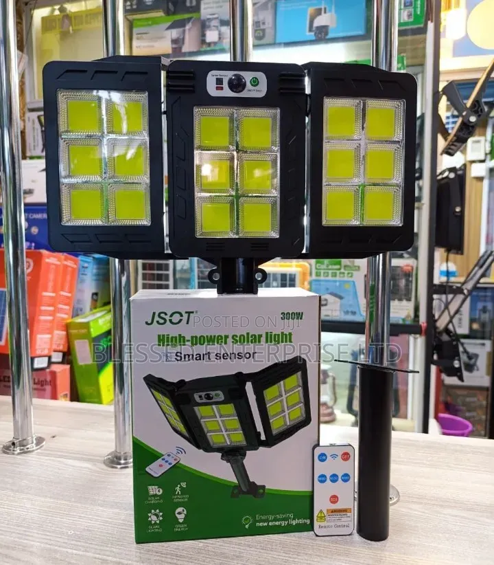 300 Watts Solar Smart Foldable Street Lights Machine