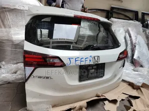 Honda Vezel 2018 Boot