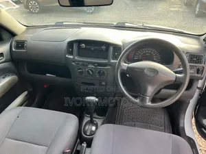 Toyota Probox 2009 White