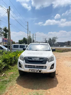 Isuzu D-MAX 2019 White