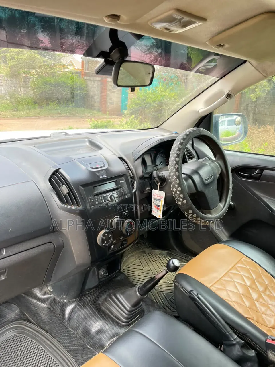 Isuzu D-MAX 2019 White