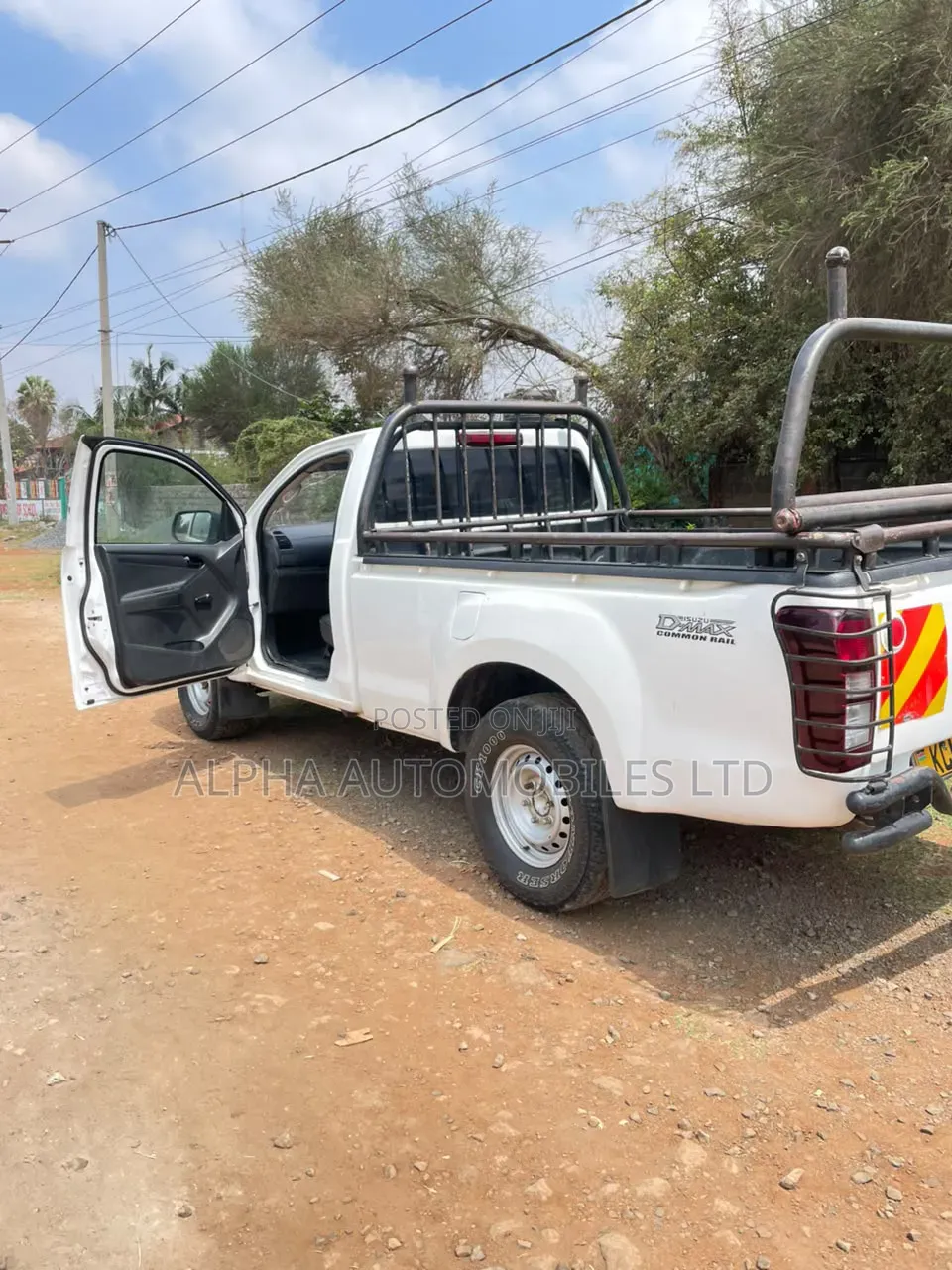 Isuzu D-MAX 2019 White