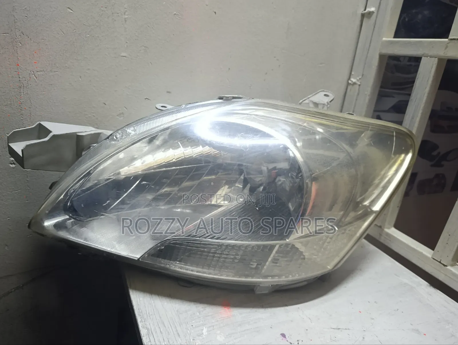 Belta Headlight Non Xenon