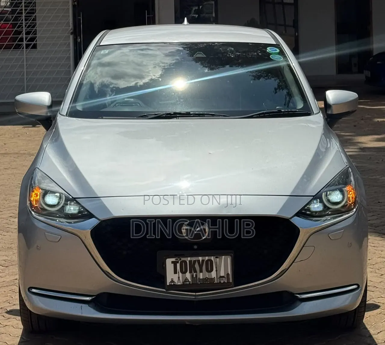 Mazda 2 2019 Silver