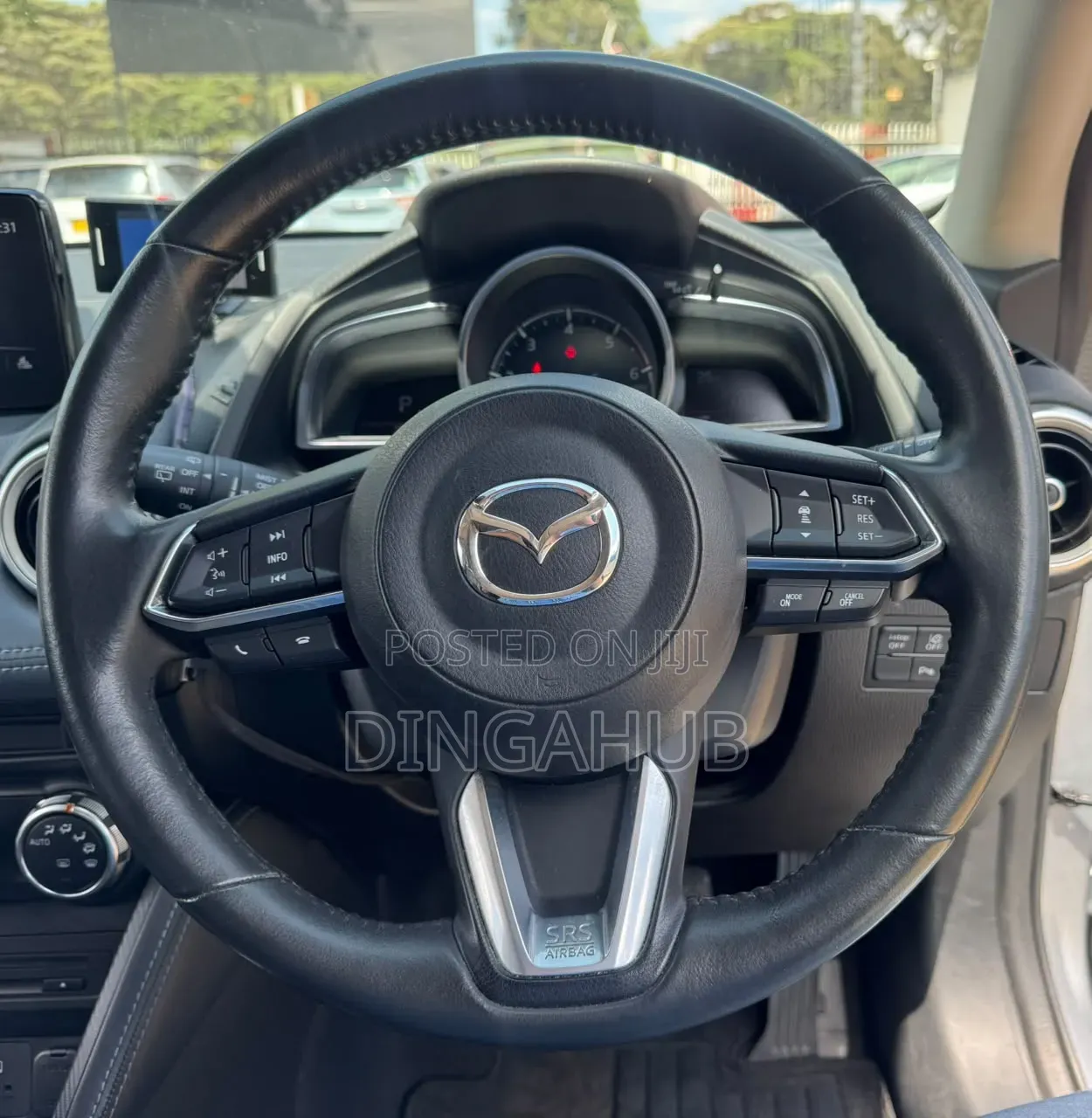 Mazda 2 2019 Silver