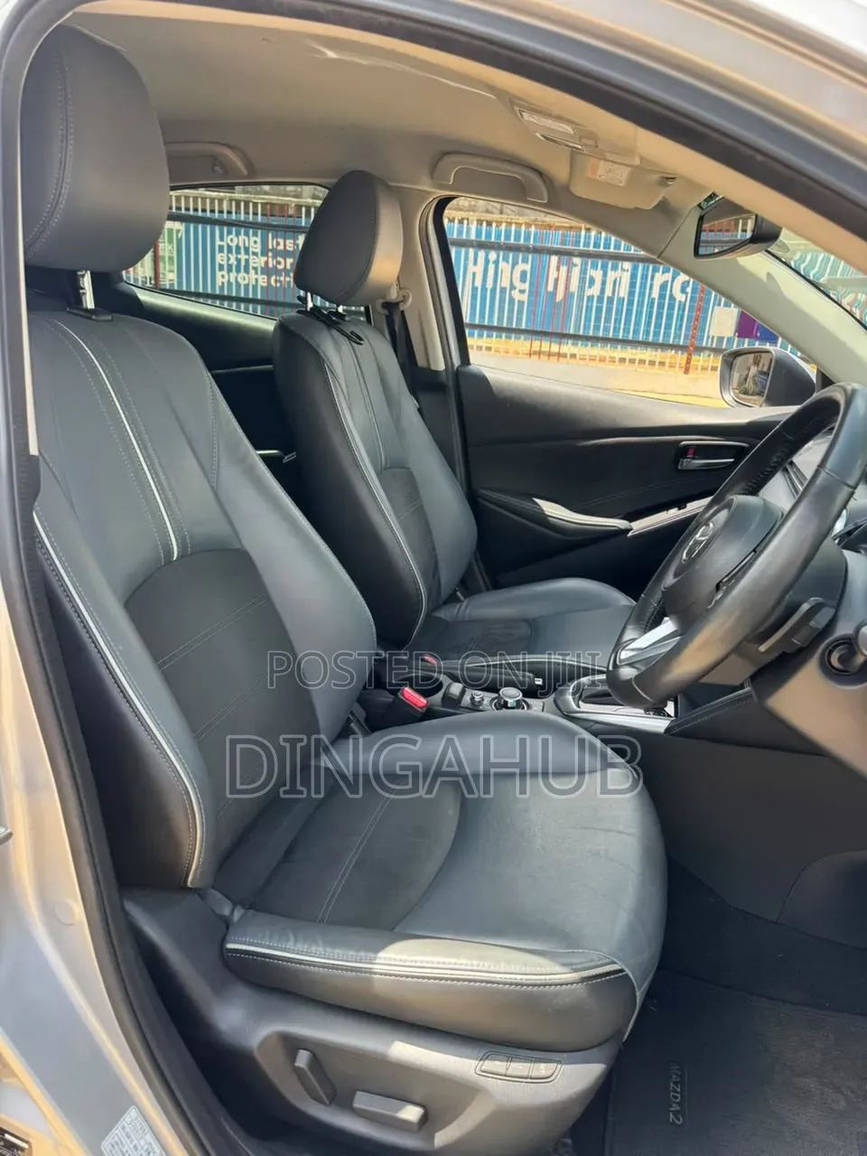 Mazda 2 2019 Silver