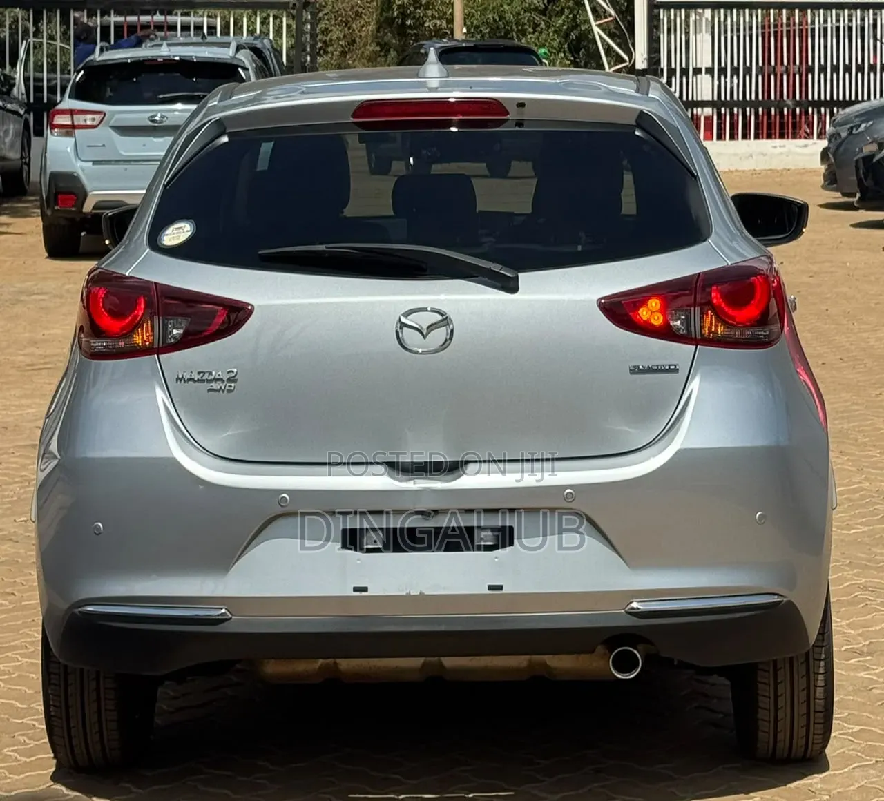 Mazda 2 2019 Silver
