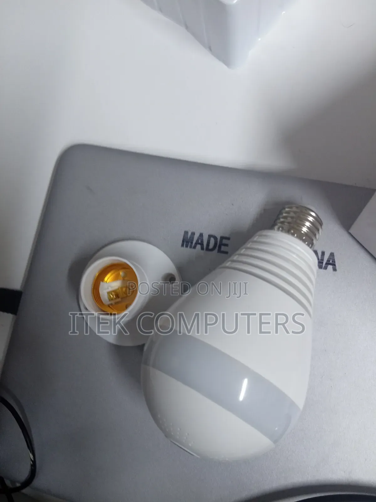 V380 Smart WiFi Bulb CCTV Camera for Motion Alerts