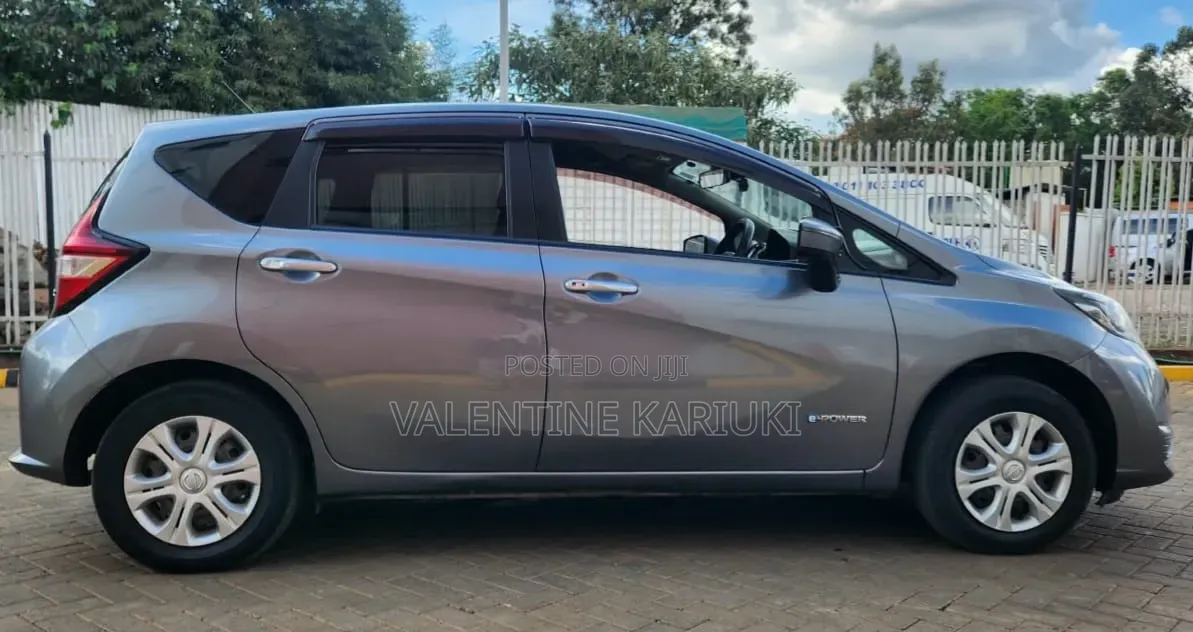 Nissan Note 1.2 Hybrid 2017 Gray