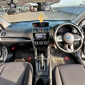 Subaru Forester 2017 Silver