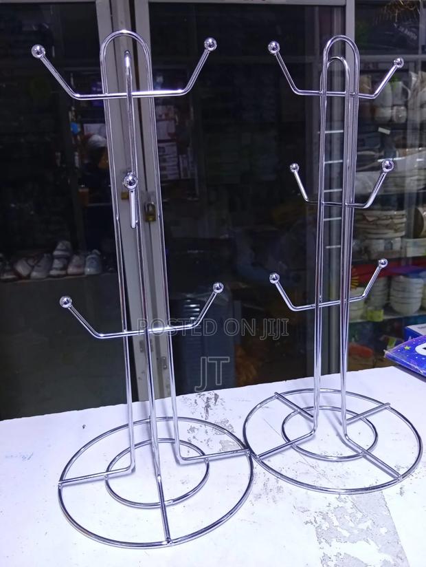 Light Silver Cup Stand - main view