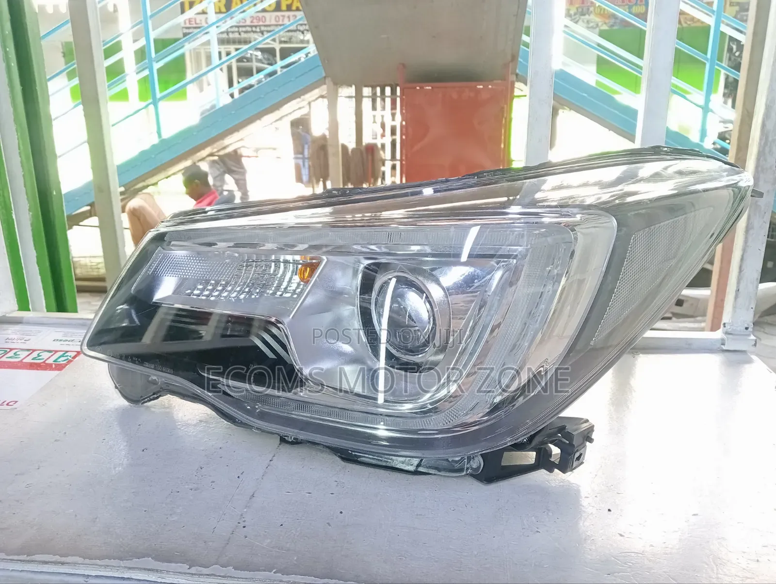 Subaru Forester 8v Headlight