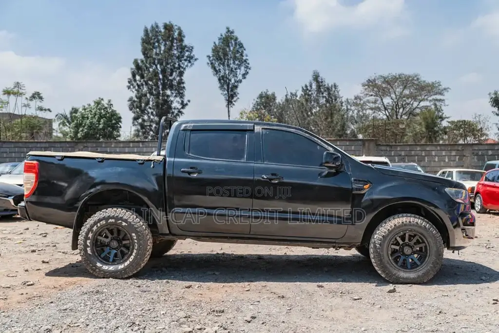 Ford Ranger 2015 Black